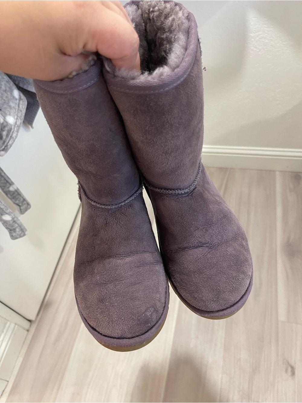 Kids UGG in Dusty Purple